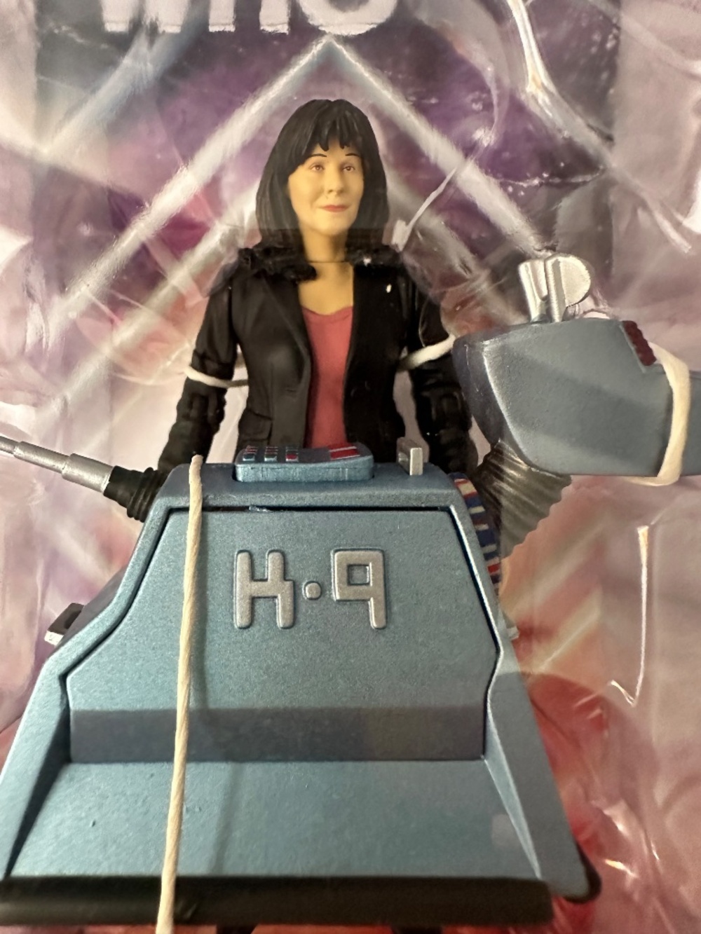 New SEALED Doctor Who 5.5" Action Figure Set with K9 Collector BBC Series QR - Picture 5 of 9